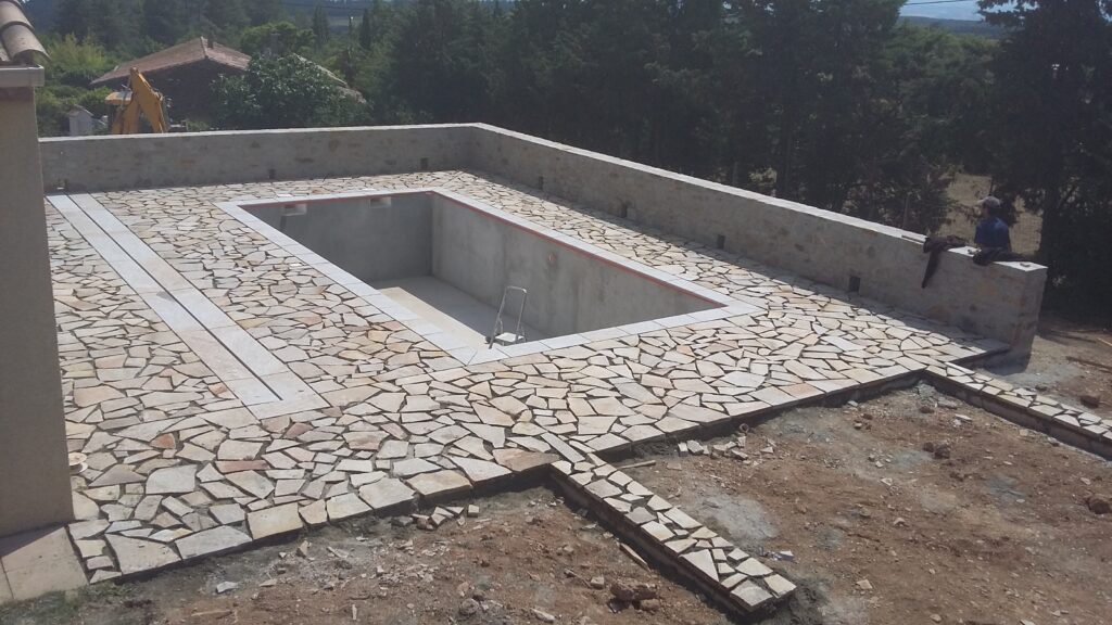 Aménagements extérieurs – Terrasse en dallage